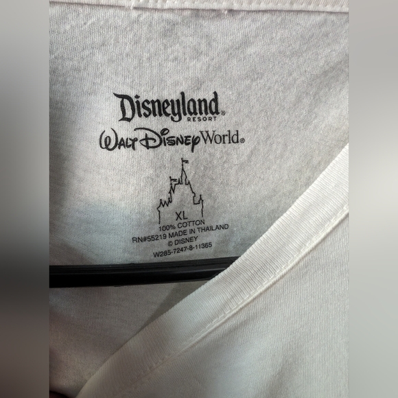 Jack Skellington Shirt-NWT - Picture 2 of 3